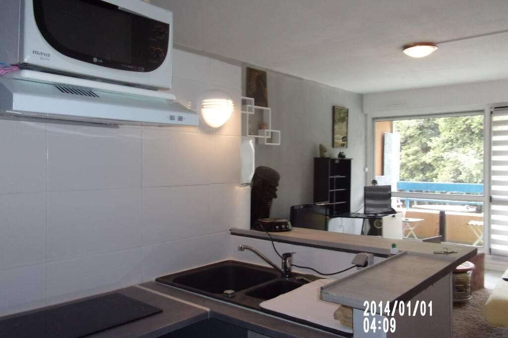 Studio Meuble Ensoleille Fibre Bouygues ニーム エクステリア 写真